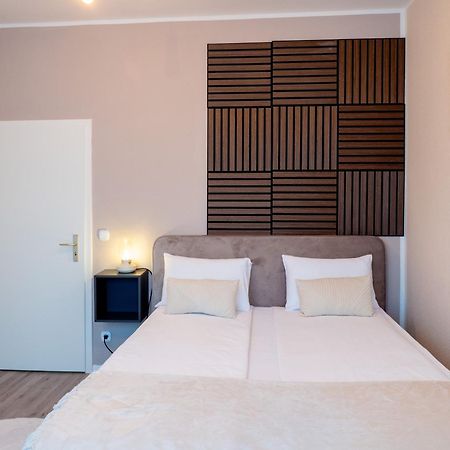 Queens Peak Apartments Κολωνία Εξωτερικό φωτογραφία